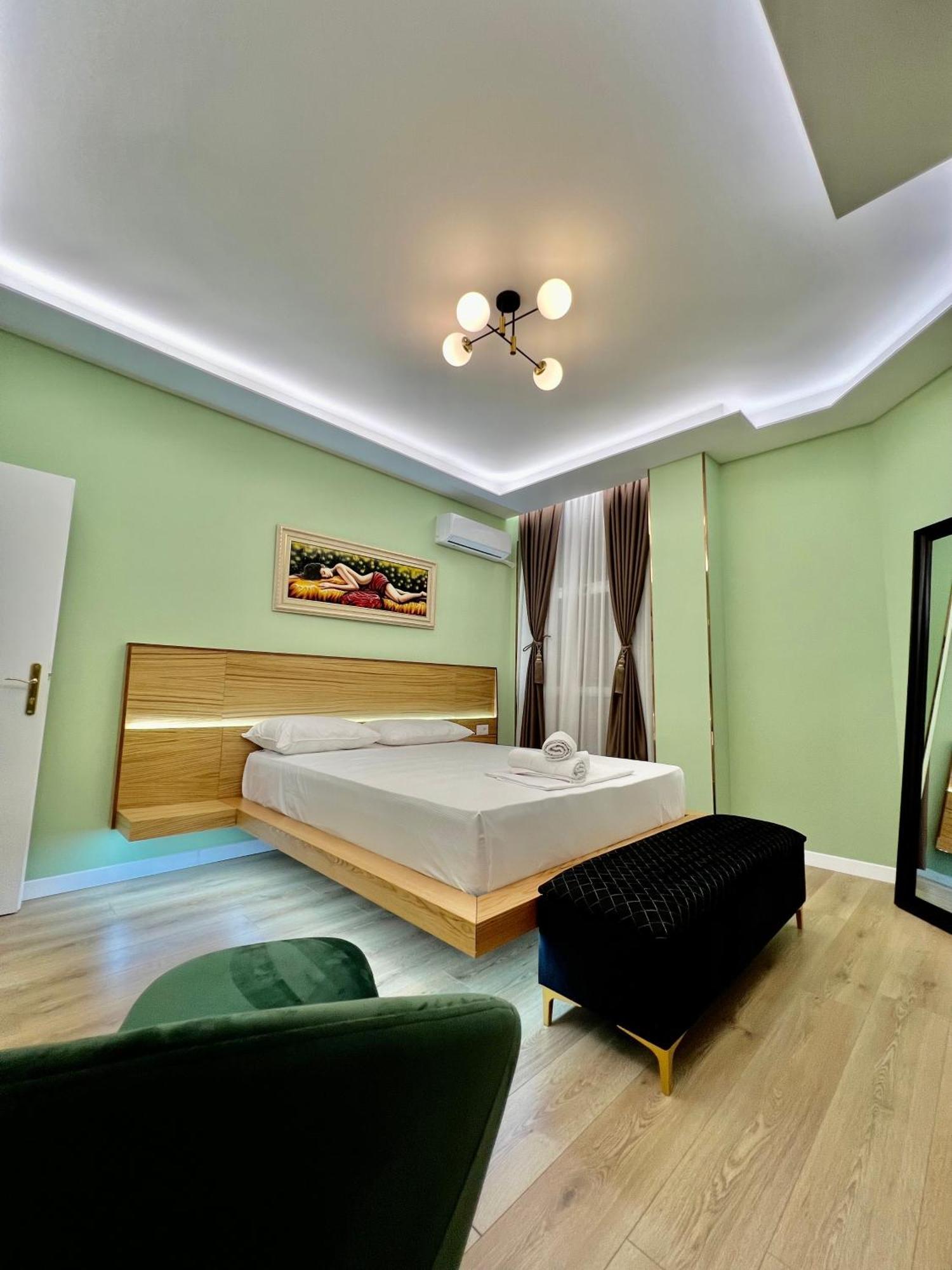Spiranca Luxury Suites Tirana Bagian luar foto