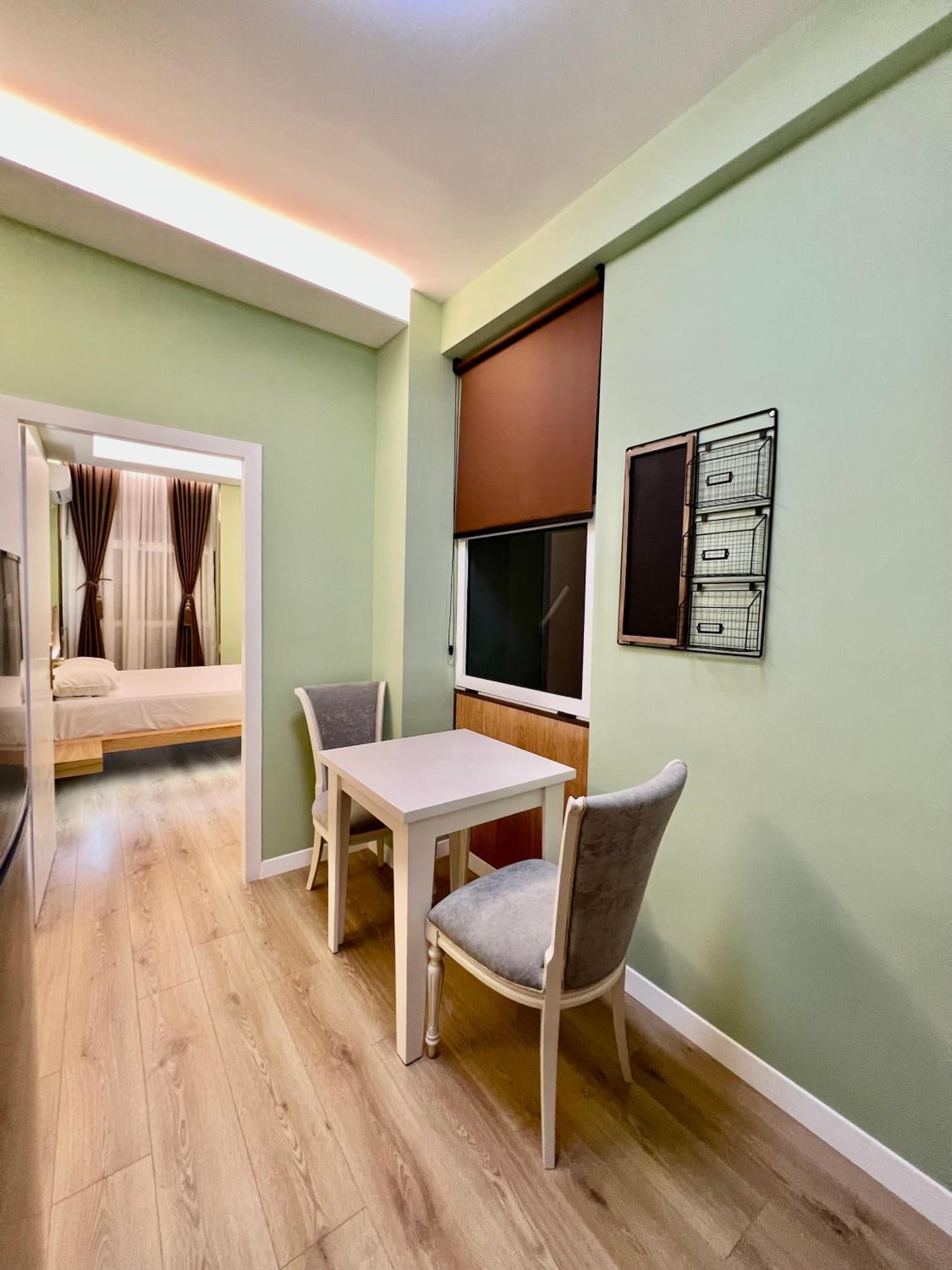 Spiranca Luxury Suites Tirana Bagian luar foto
