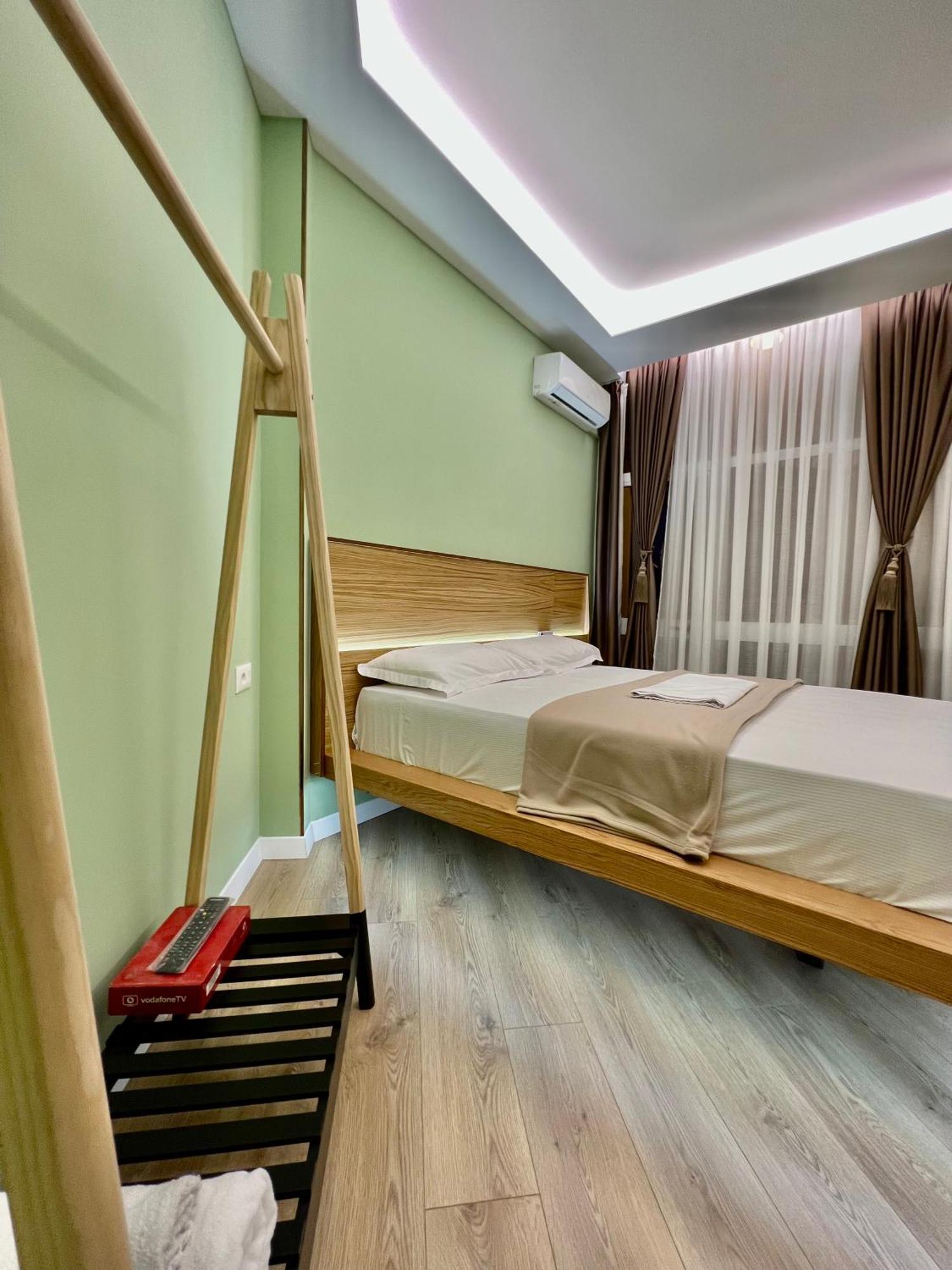 Spiranca Luxury Suites Tirana Ruang foto